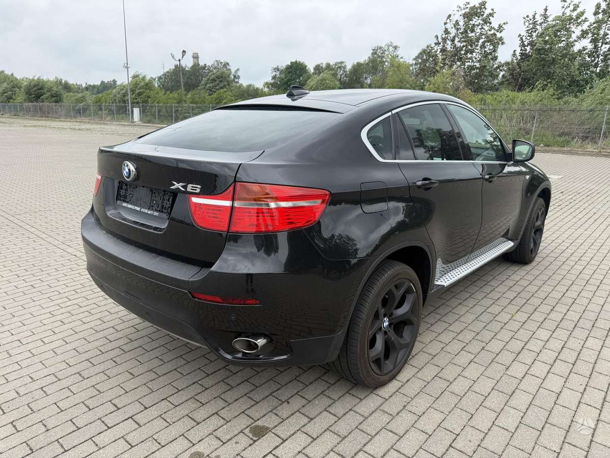 BMW X6, 3.0 l., Внедорожник / Кроссовер