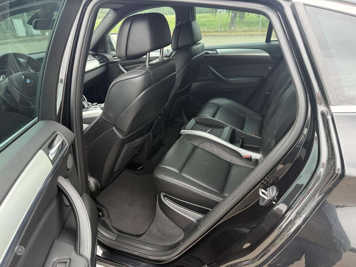 BMW X6, 3.0 l., Внедорожник / Кроссовер