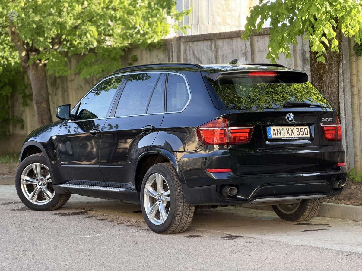 BMW X5, 3.0 l., Внедорожник / Кроссовер