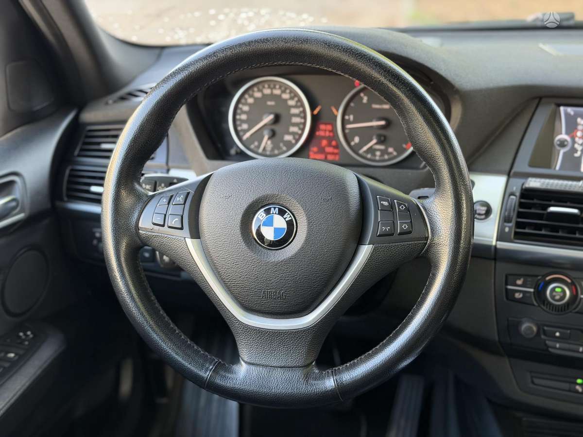 BMW X5, 3.0 l., Внедорожник / Кроссовер