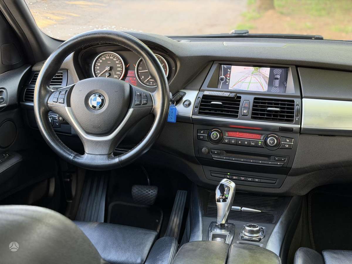 BMW X5, 3.0 l., Внедорожник / Кроссовер