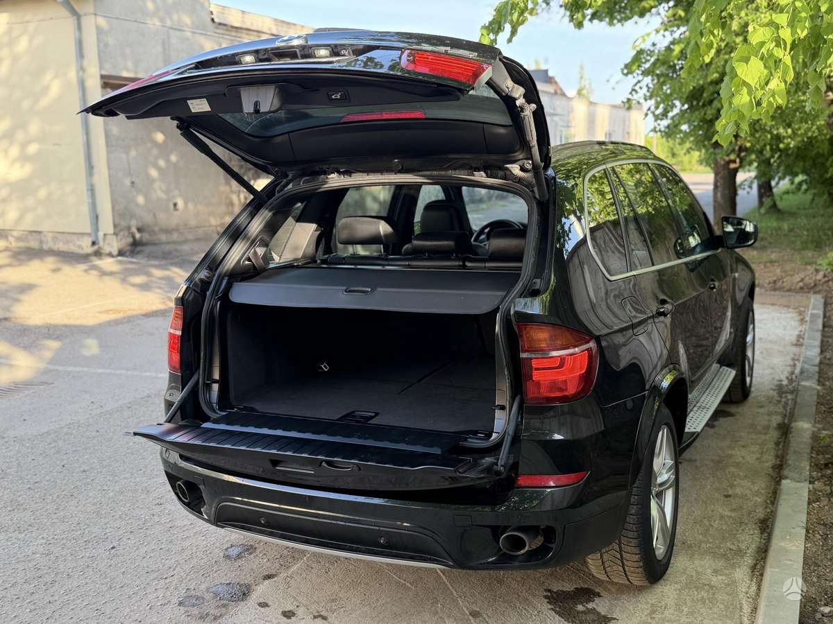 BMW X5, 3.0 l., Внедорожник / Кроссовер