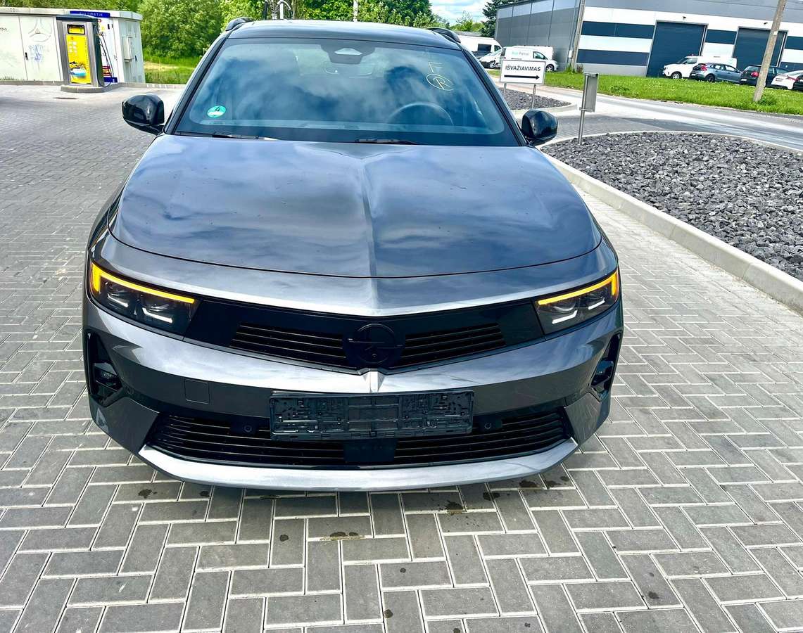 Opel Astra, 1.2 l., Универсал