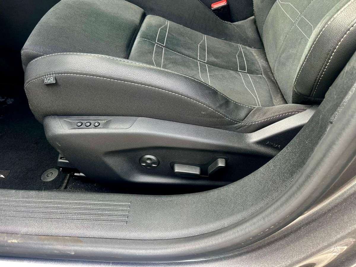 Opel Astra, 1.2 l., Универсал