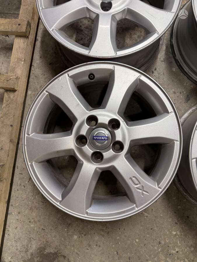 Volvo 2, light alloy, R16