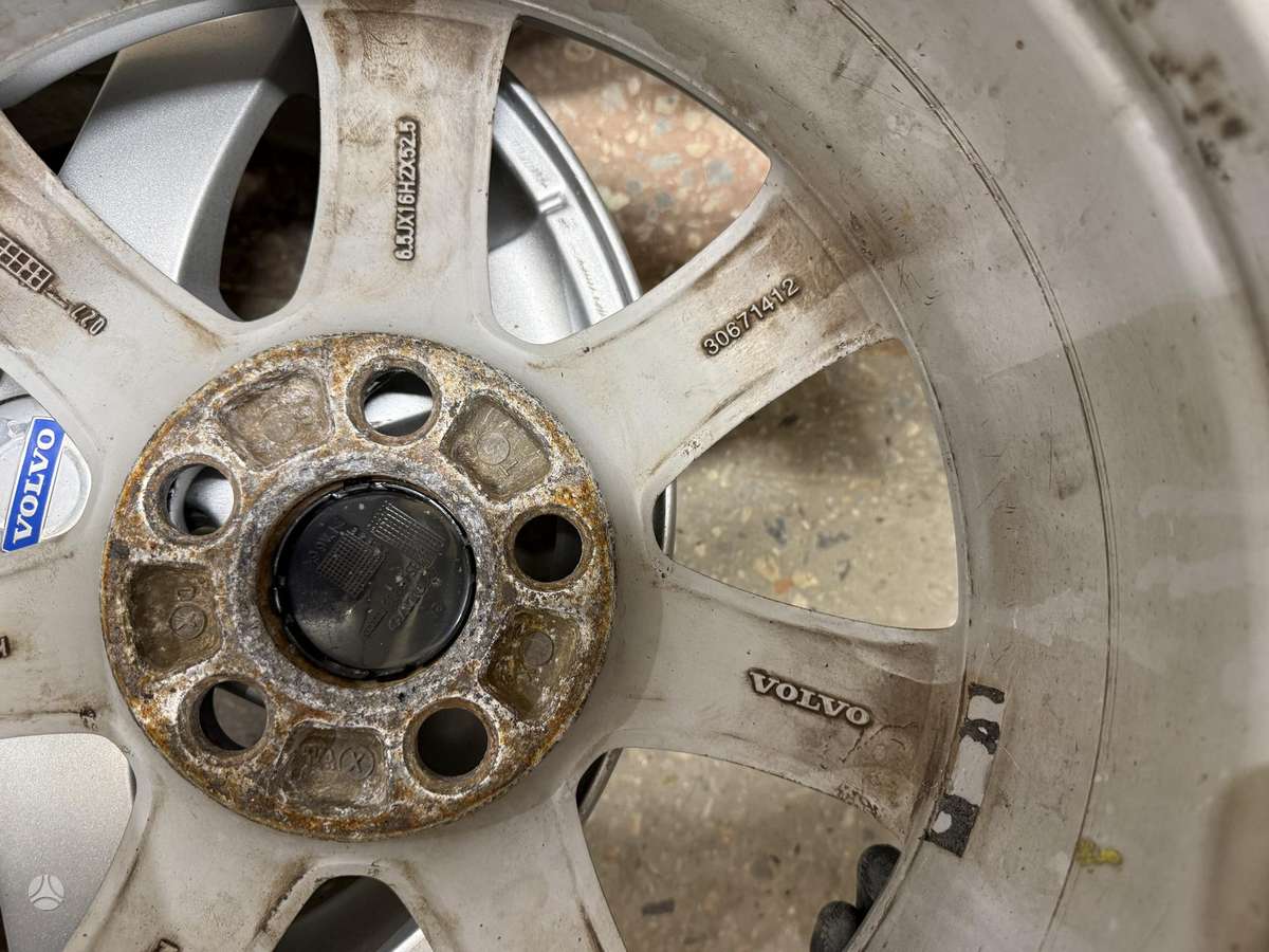 Volvo, light alloy, R16