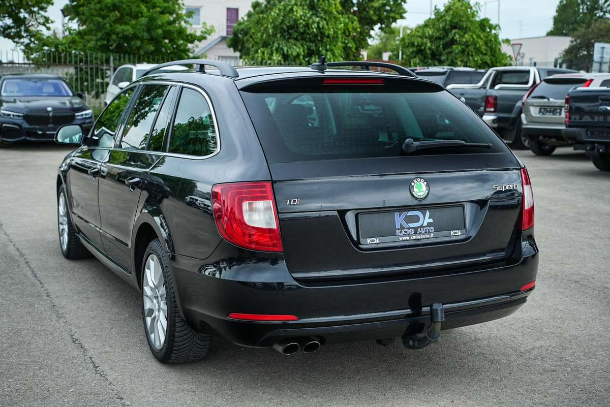 Skoda Superb, 2.0 l., Универсал