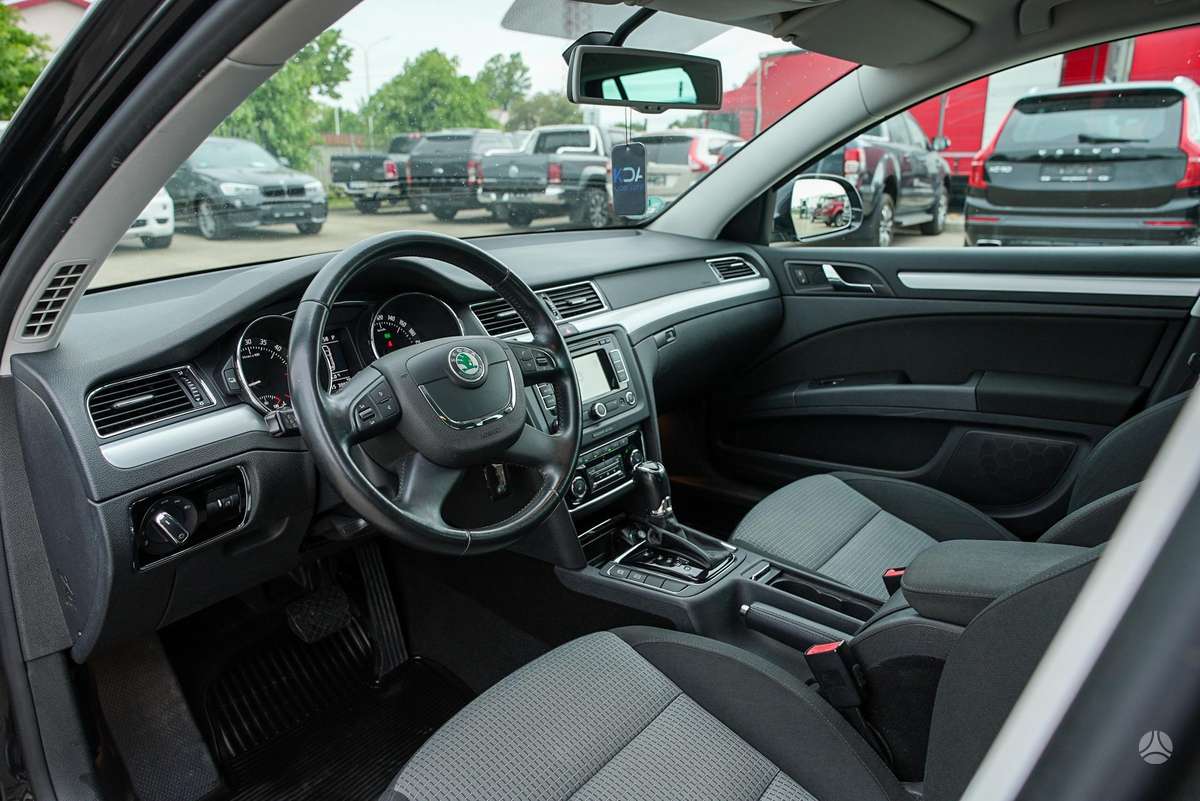 Skoda Superb, 2.0 l., Универсал