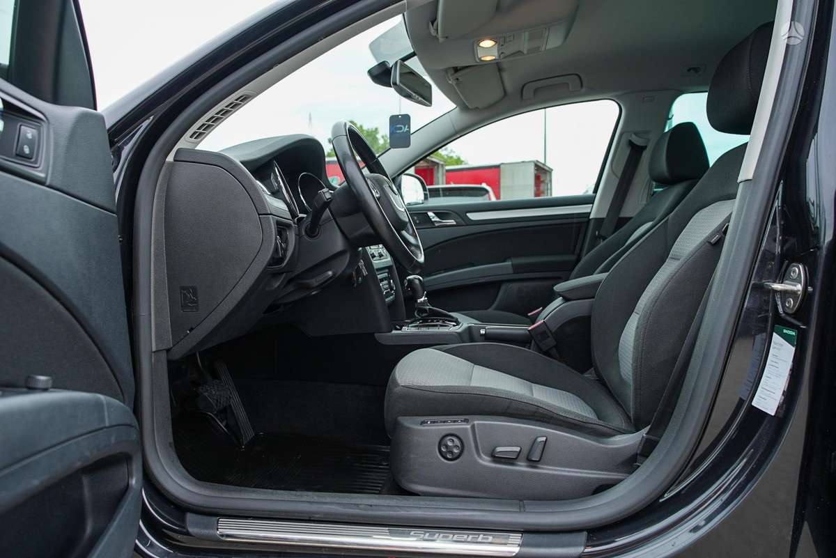 Skoda Superb, 2.0 l., Универсал