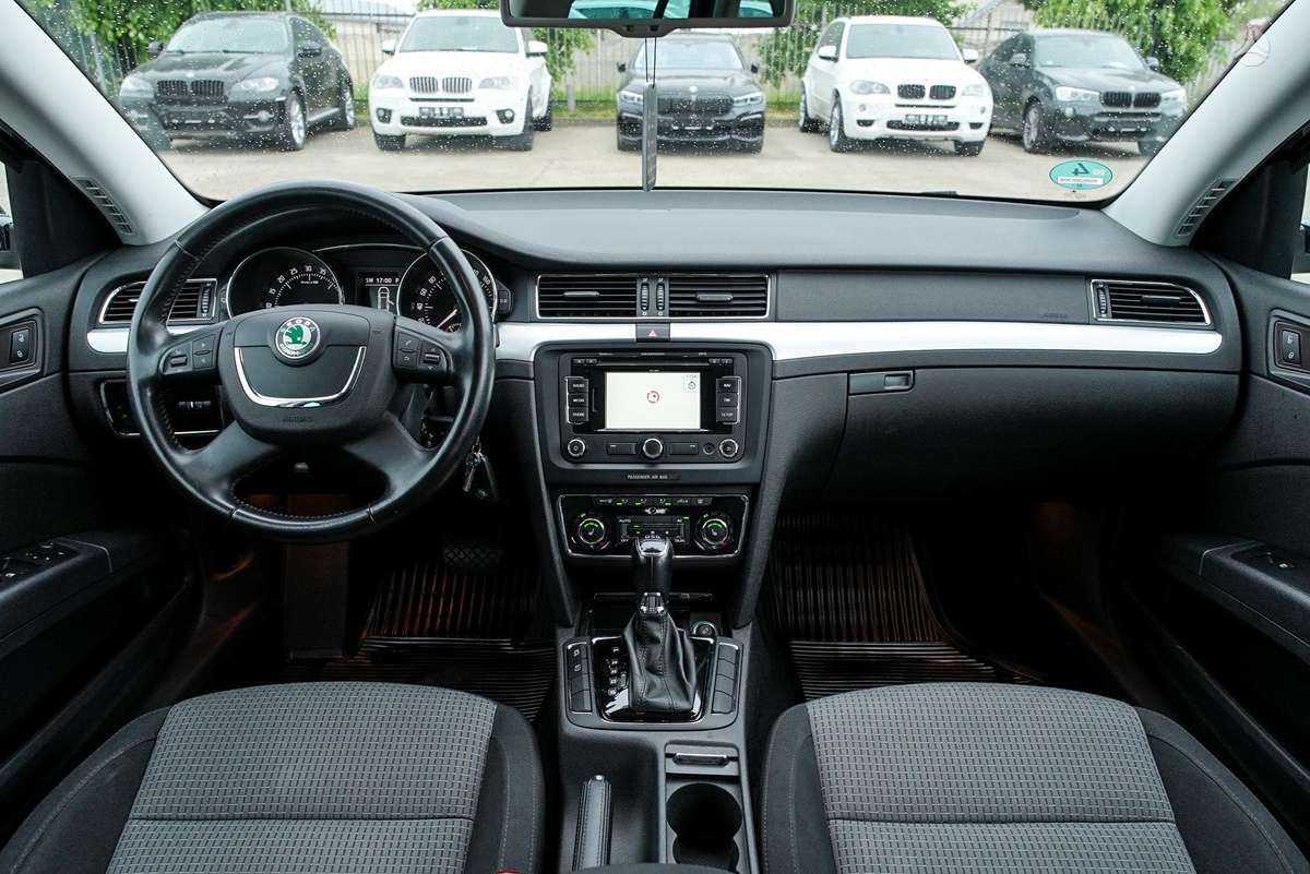 Skoda Superb, 2.0 l., Универсал