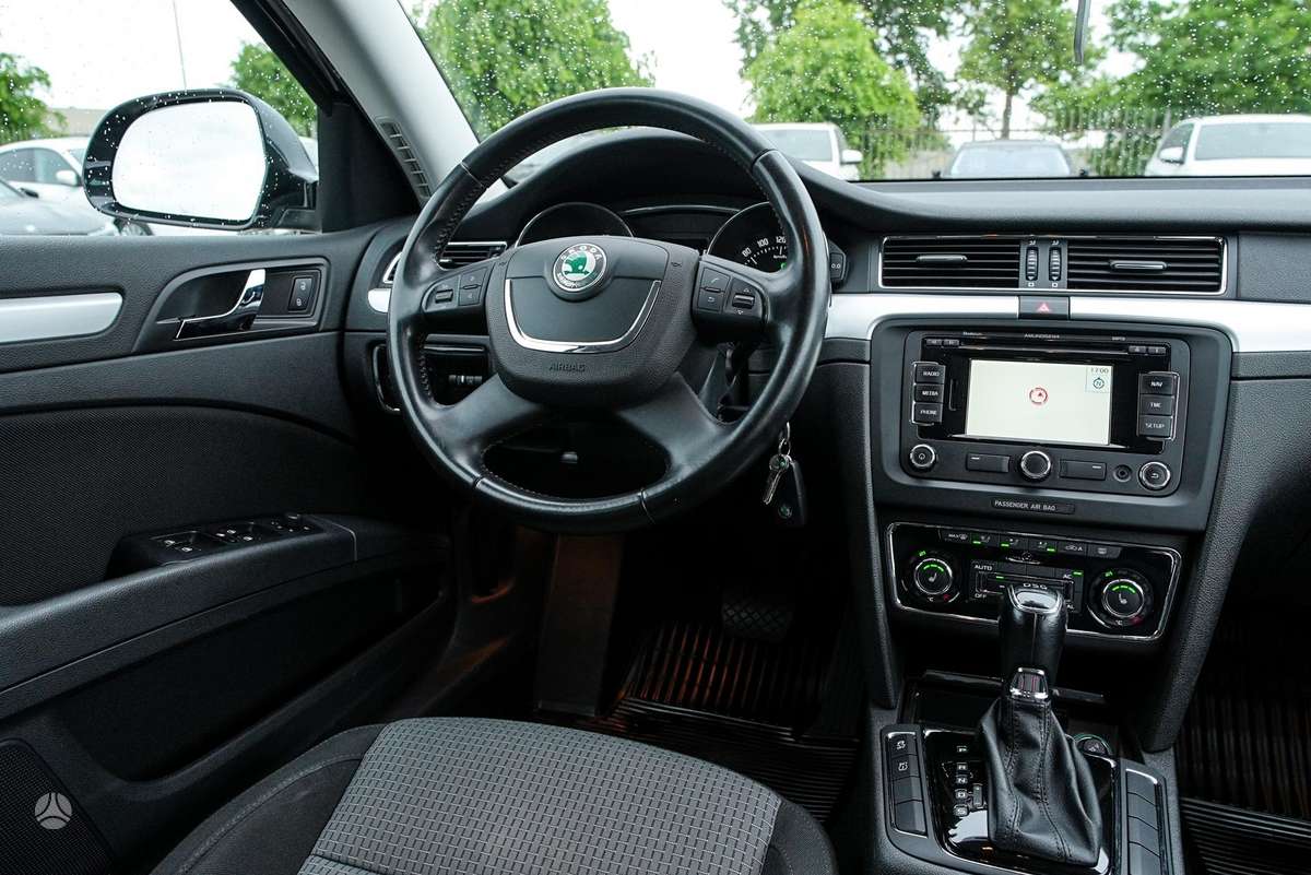 Skoda Superb, 2.0 l., Универсал