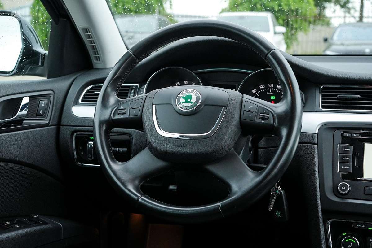 Skoda Superb, 2.0 l., Универсал