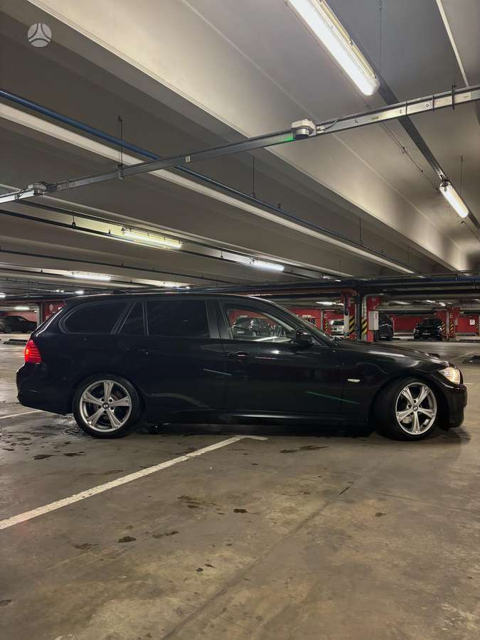 BMW 320, 2.0 l., wagon