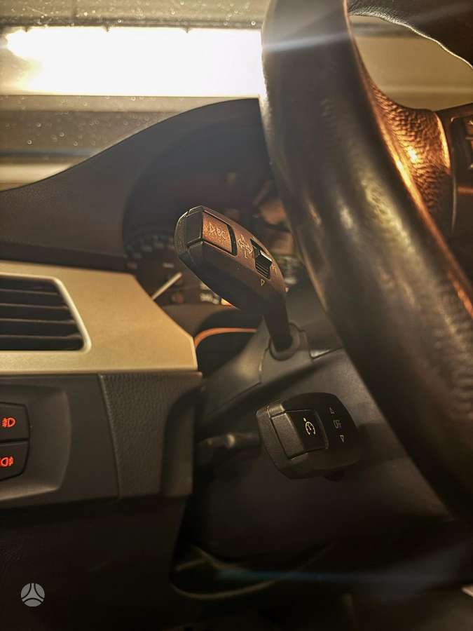 BMW 320, 2.0 l., universalas