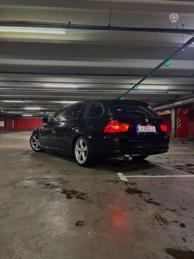 BMW 320, 2.0 l., universalas