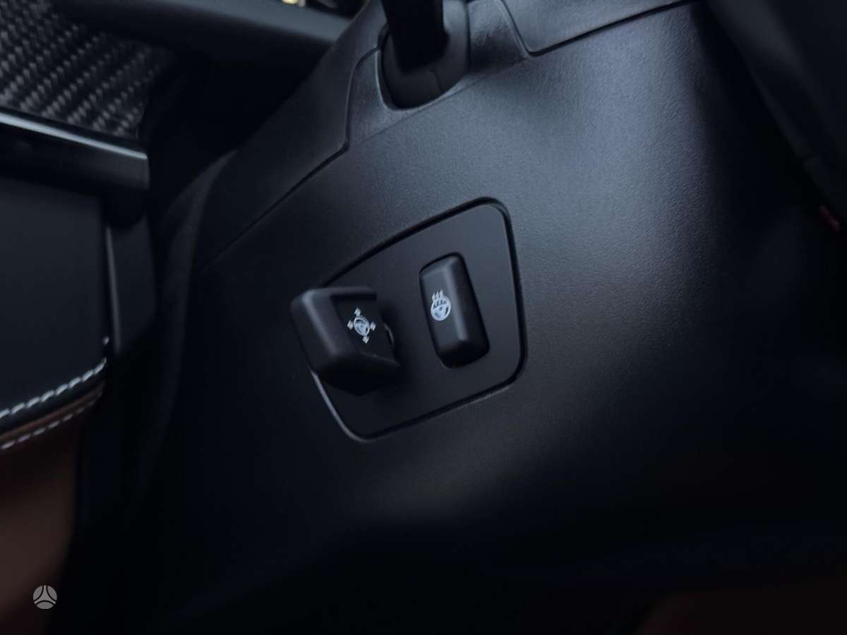 BMW M6, 4.4 l., Седан