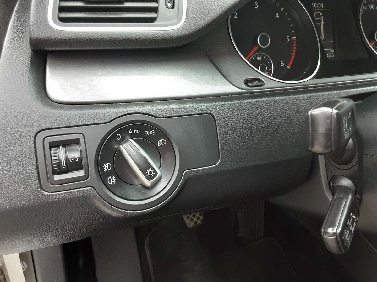 Volkswagen Passat, 2.0 l., Универсал