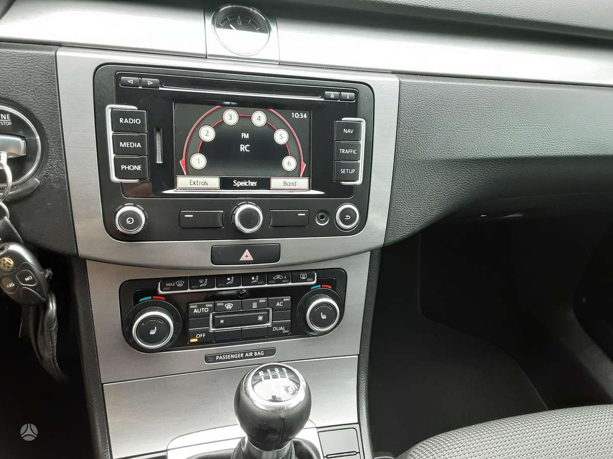 Volkswagen Passat, 2.0 l., Универсал