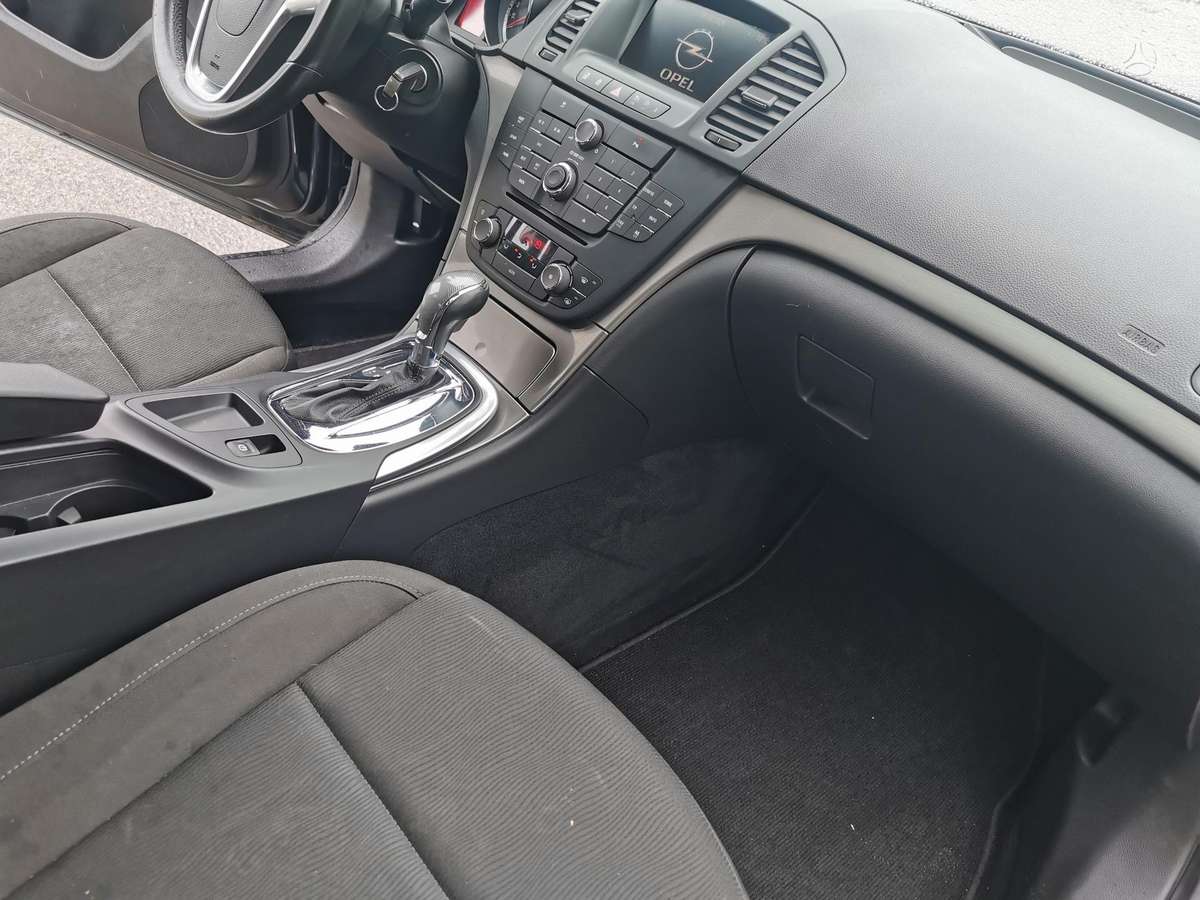 Opel Insignia, 2.0 l., Универсал