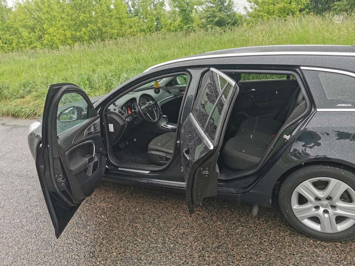 Opel Insignia, 2.0 l., Универсал