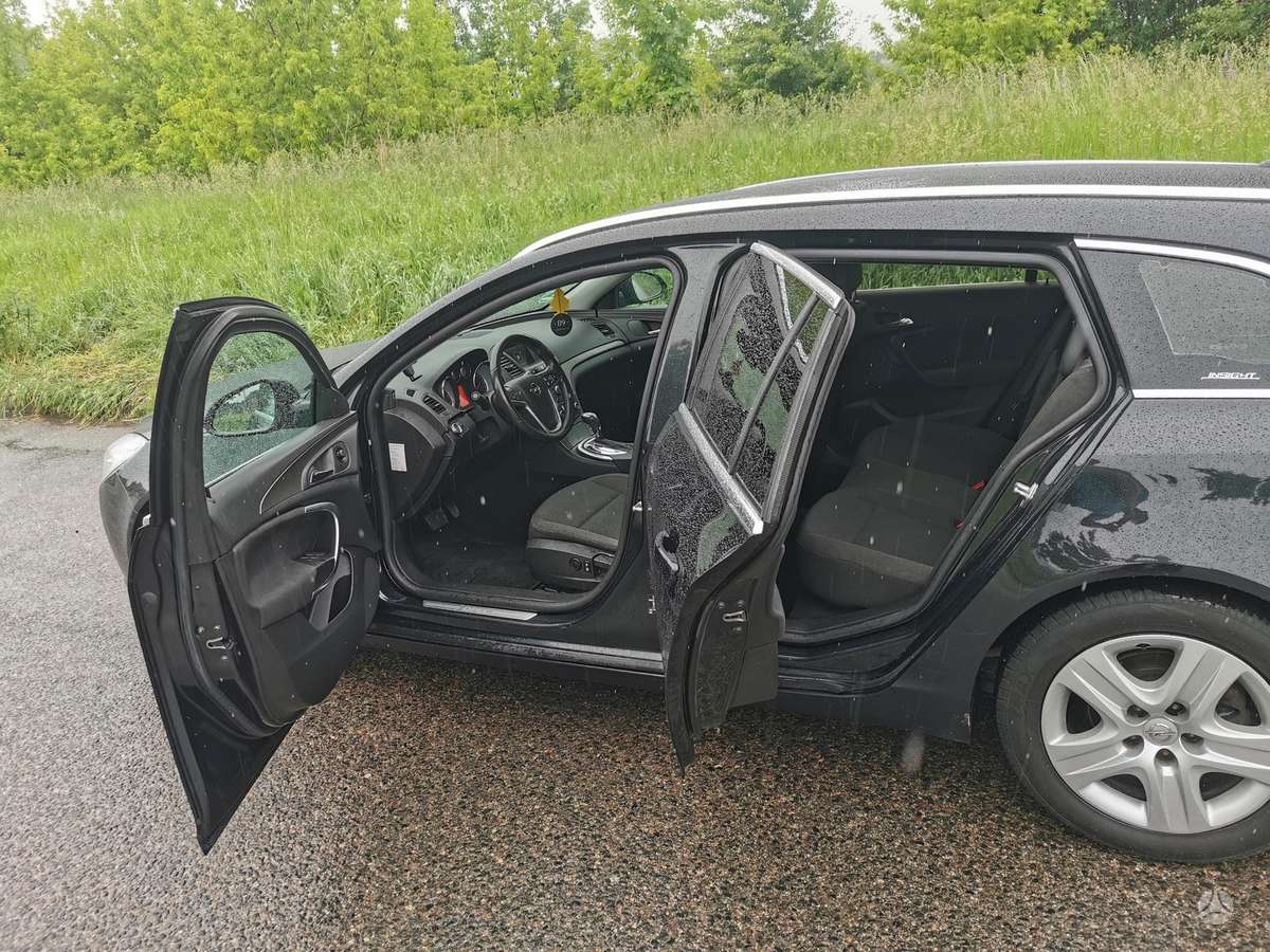 Opel Insignia, 2.0 l., wagon