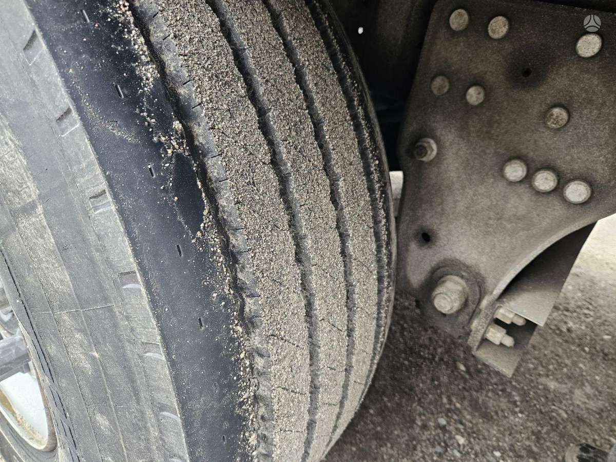 Schmitz SCB*S3T, užuolaidinės / tentinės