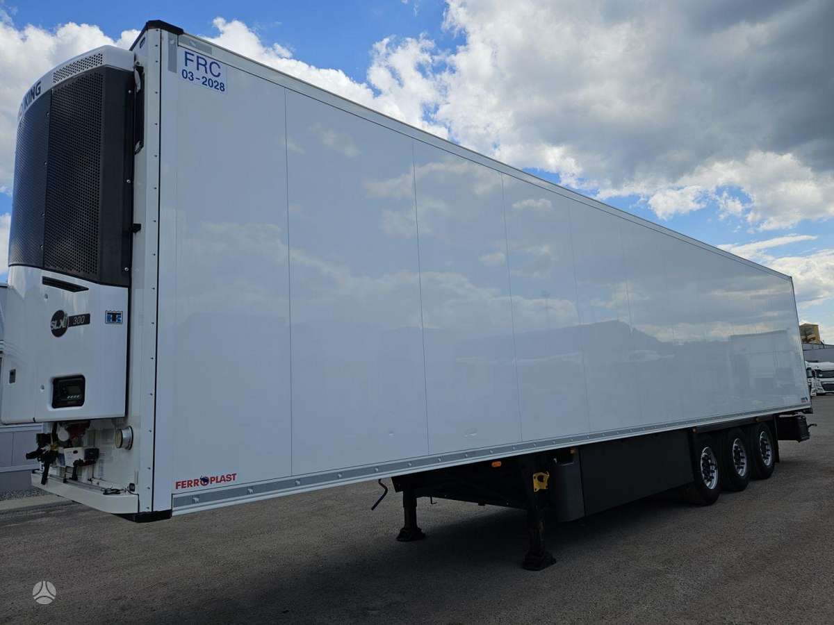 Schmitz SCB*S3B, refrigerated
