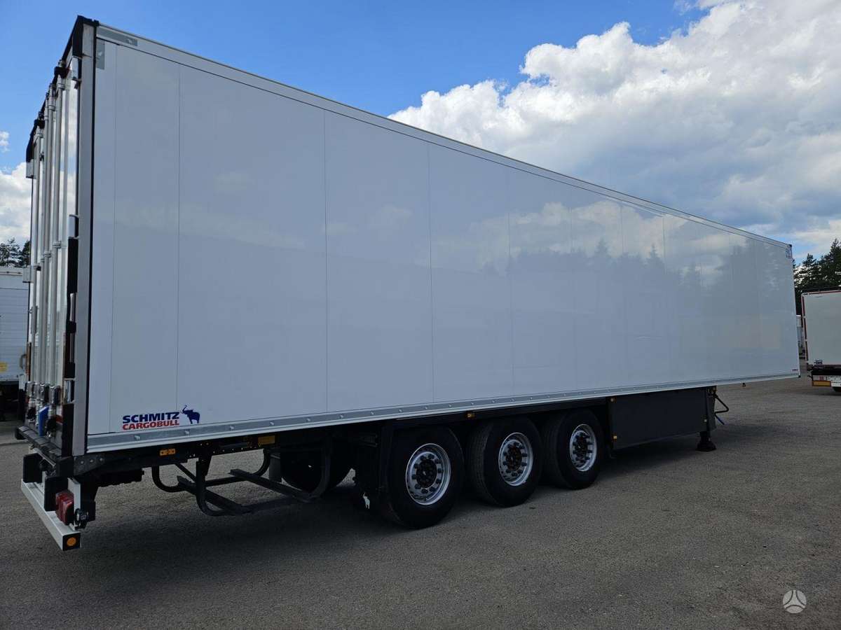 Schmitz SCB*S3B, refrigerated