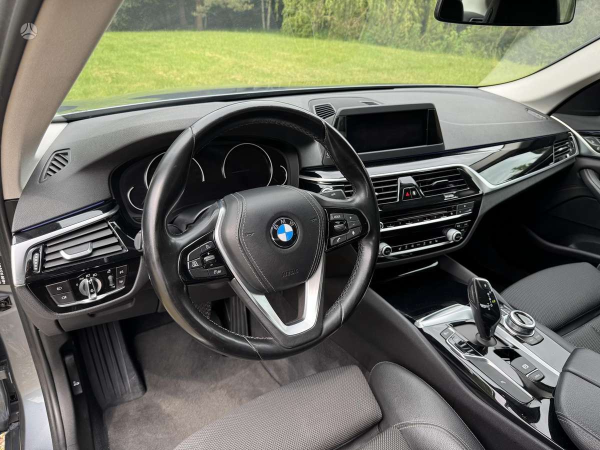 BMW 530, 3.0 l., Седан