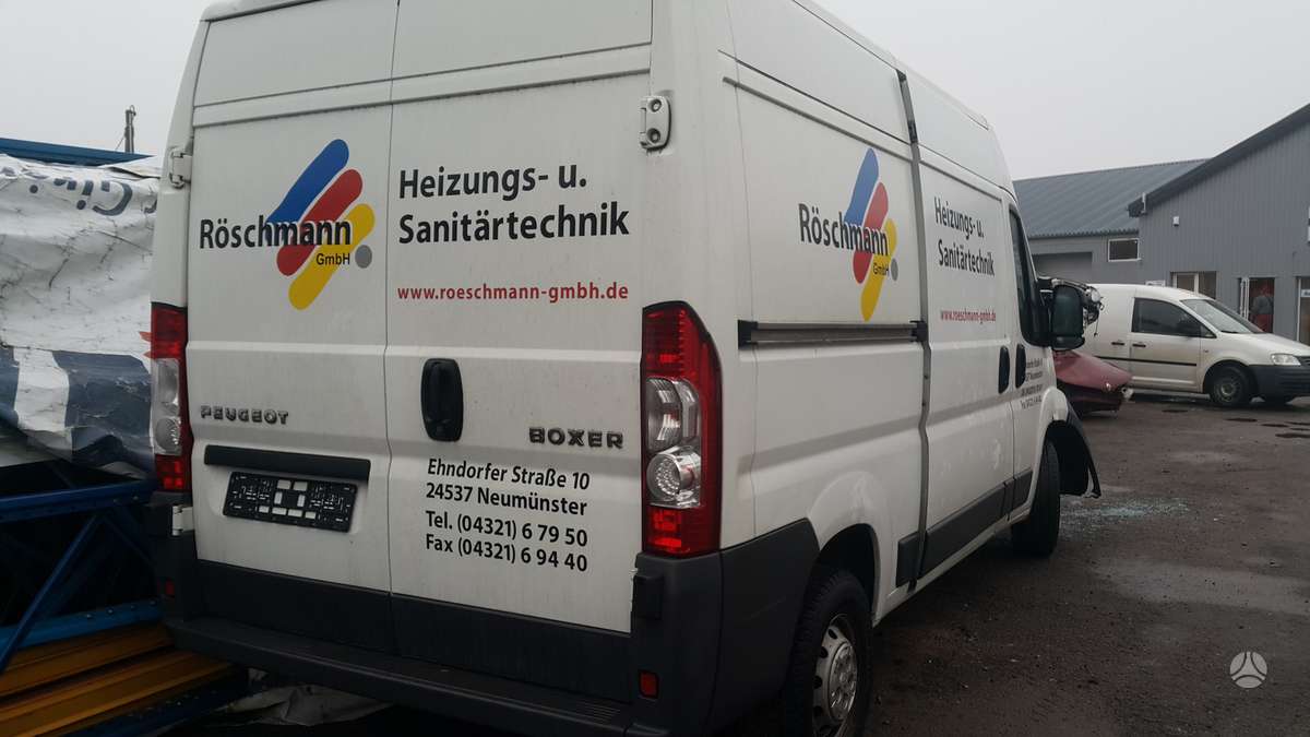 Peugeot Boxer, cargo vans