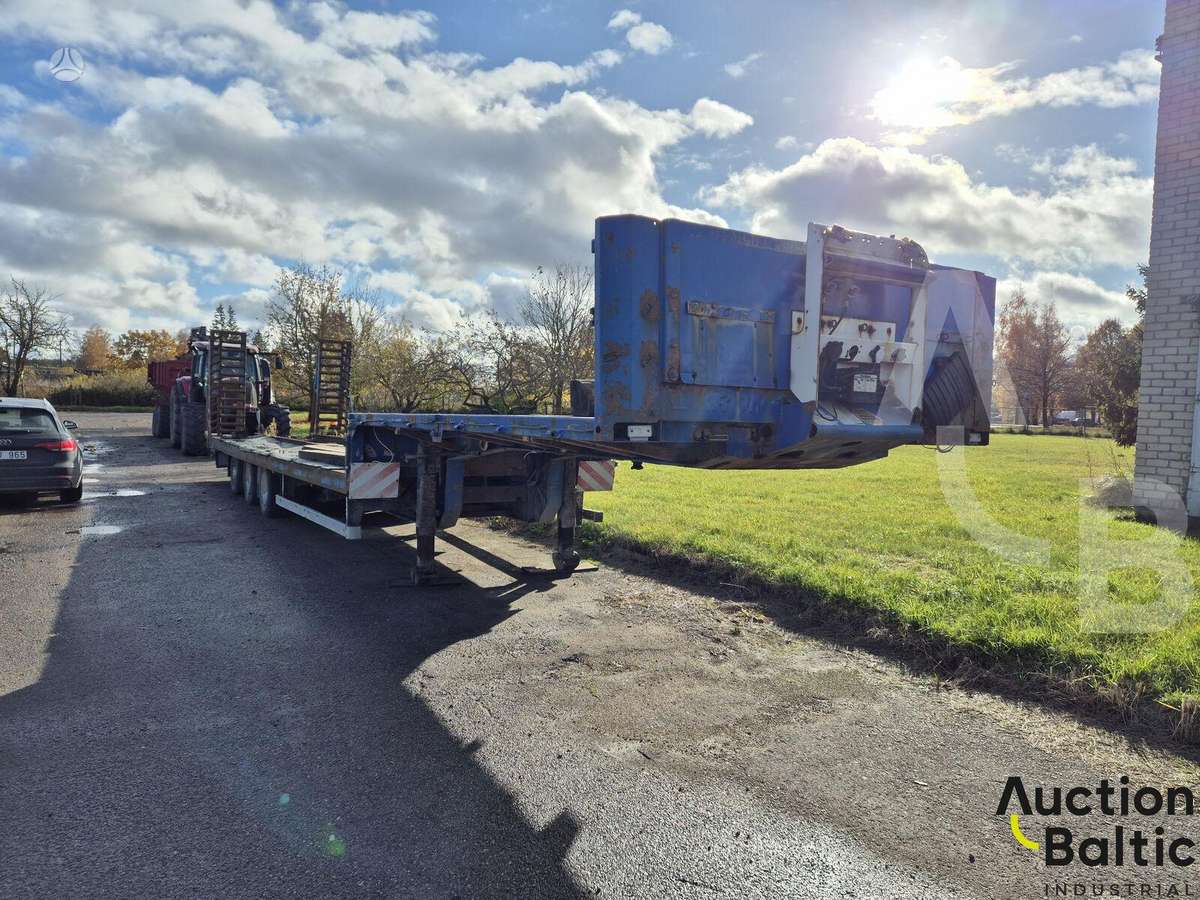 Krone SDP27, flatbed