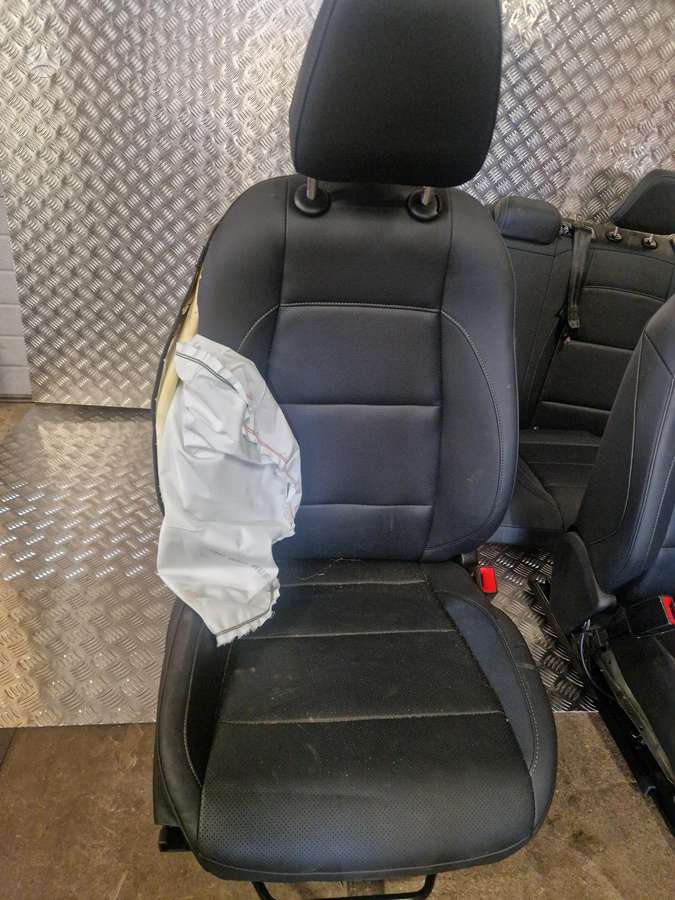 MG ZS interior parts