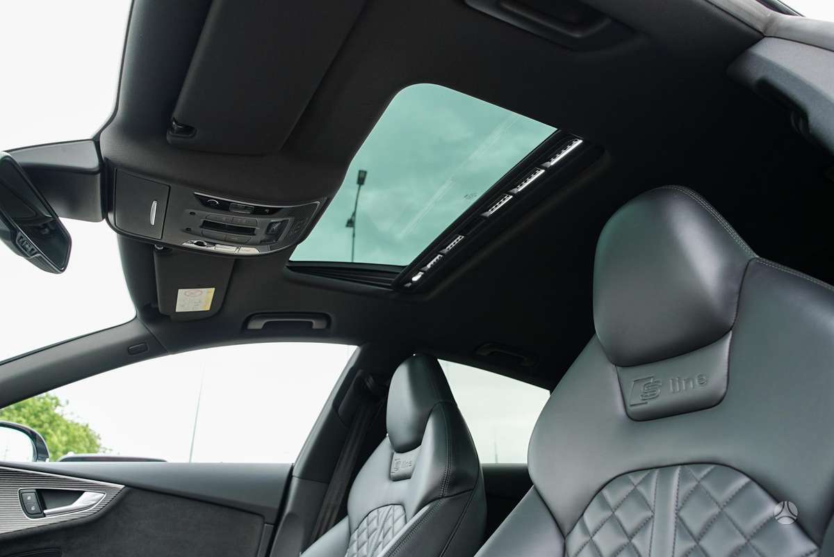 Audi A7, 3.0 l., hatchback