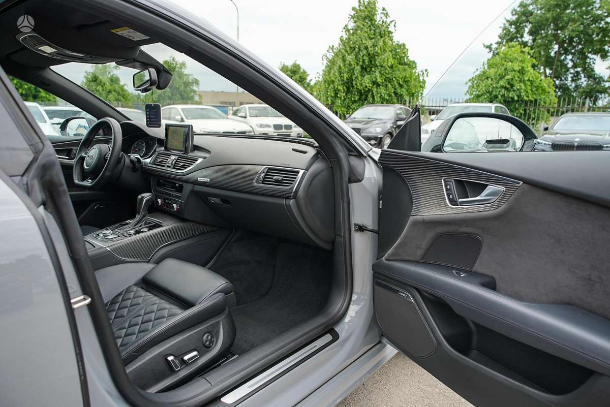 Audi A7, 3.0 l., hatchback