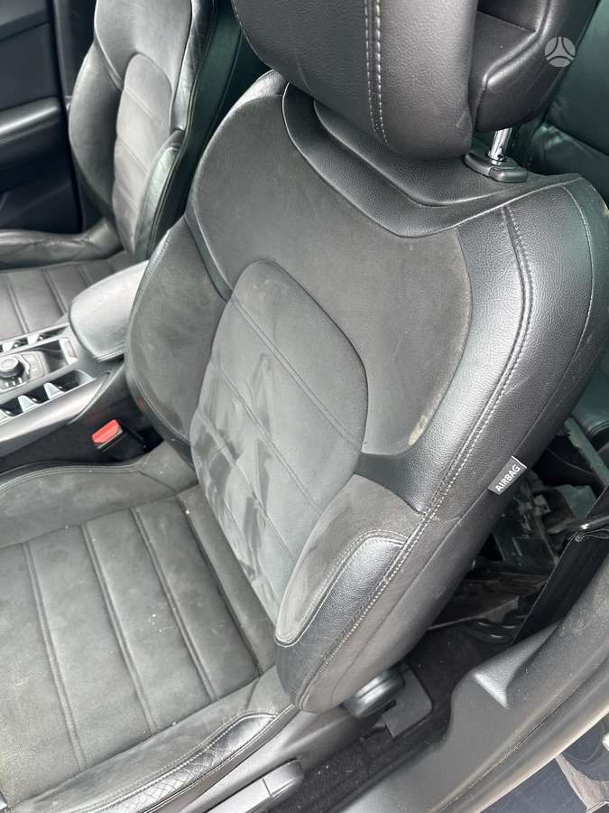 Citroen DS5 dalimis. Detaliu pristatymas