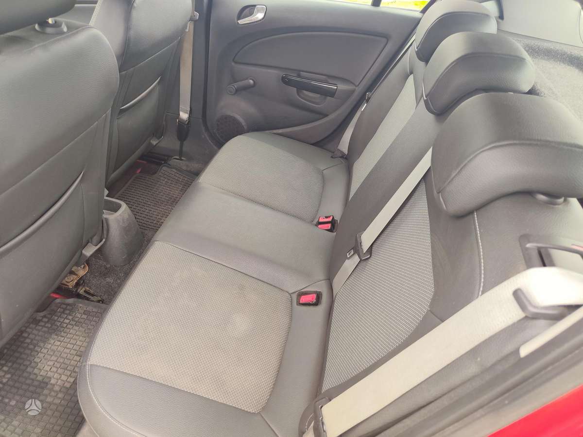 Opel Corsa, 1.2 l., Хэтчбек