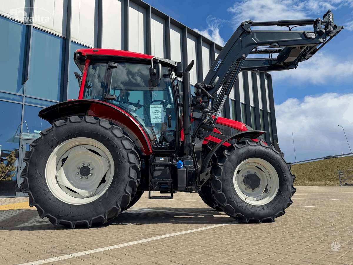 Valtra A115, traktori