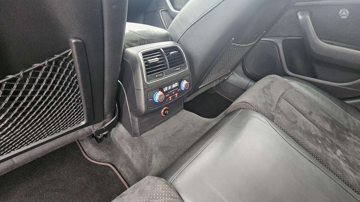 Audi A6, 3.0 l., wagon
