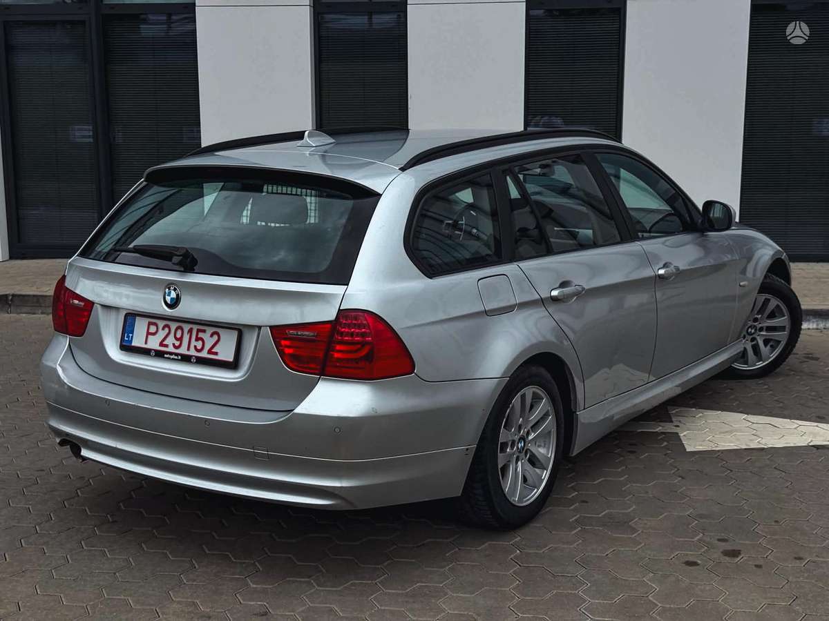 BMW 320, 2.0 l., universalas