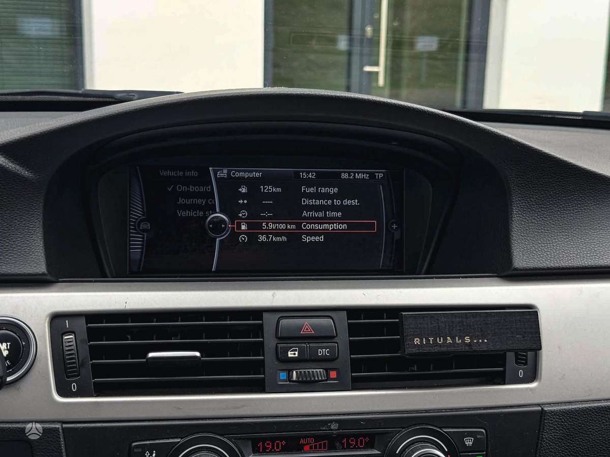 BMW 320, 2.0 l., universalas