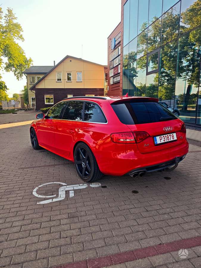 Audi A4, 1.8 l., Универсал