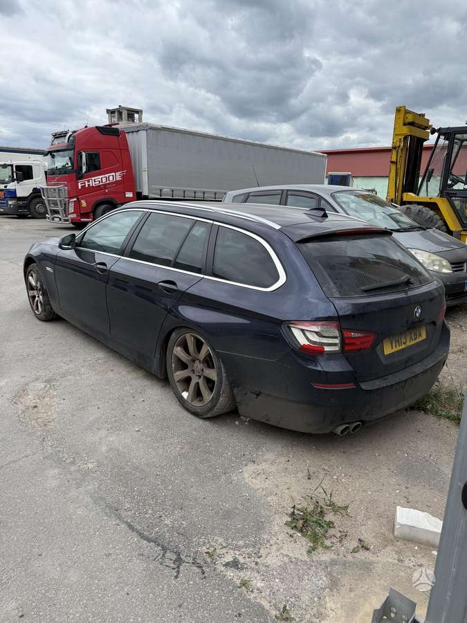 BMW 520, Универсал