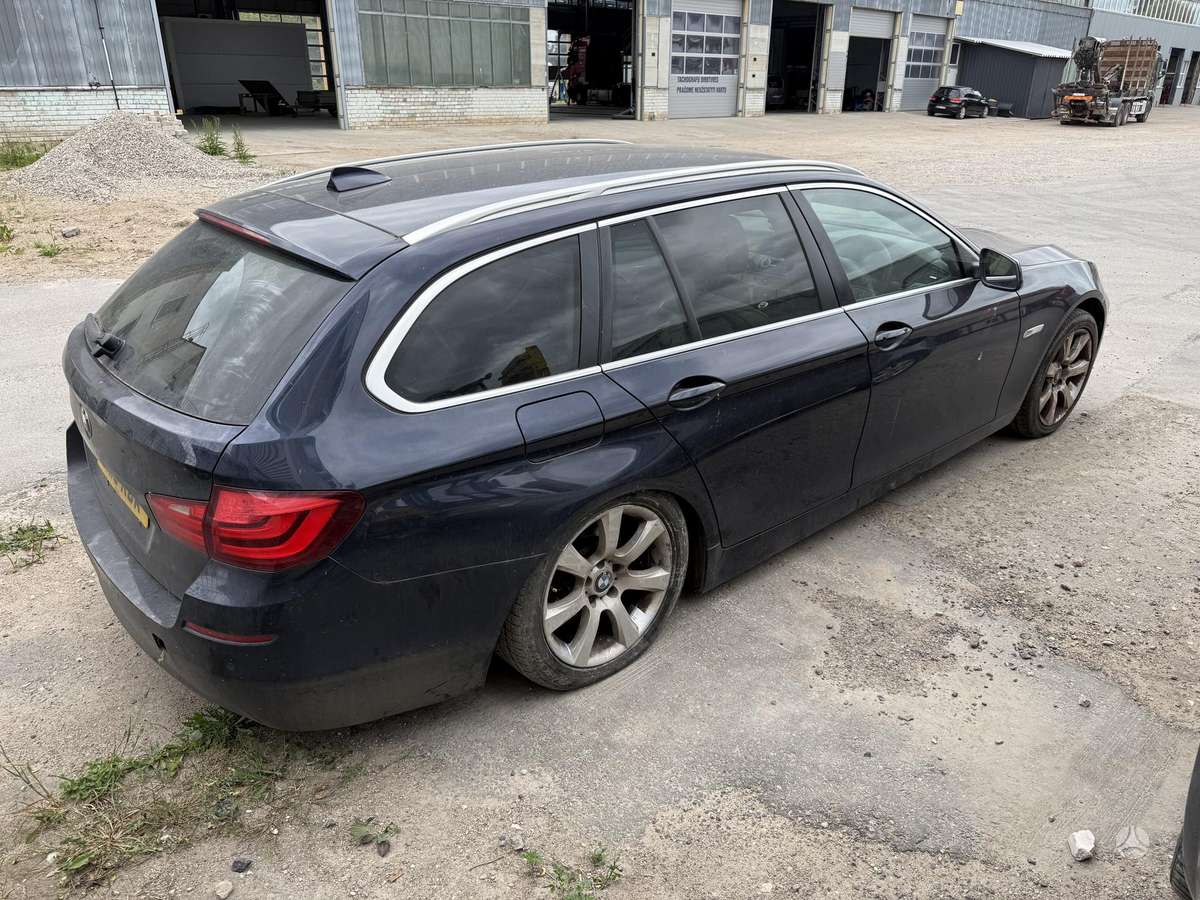 BMW 520, wagon