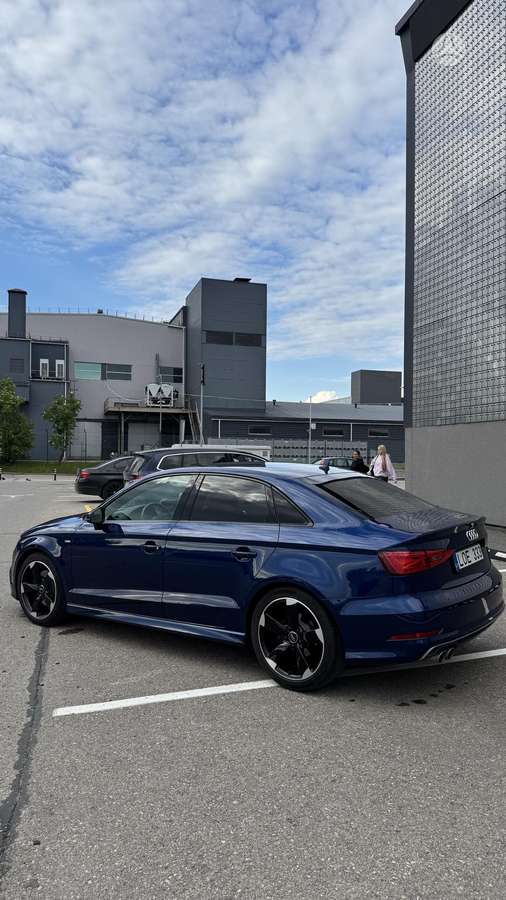 Audi A3, 2.0 l., Седан