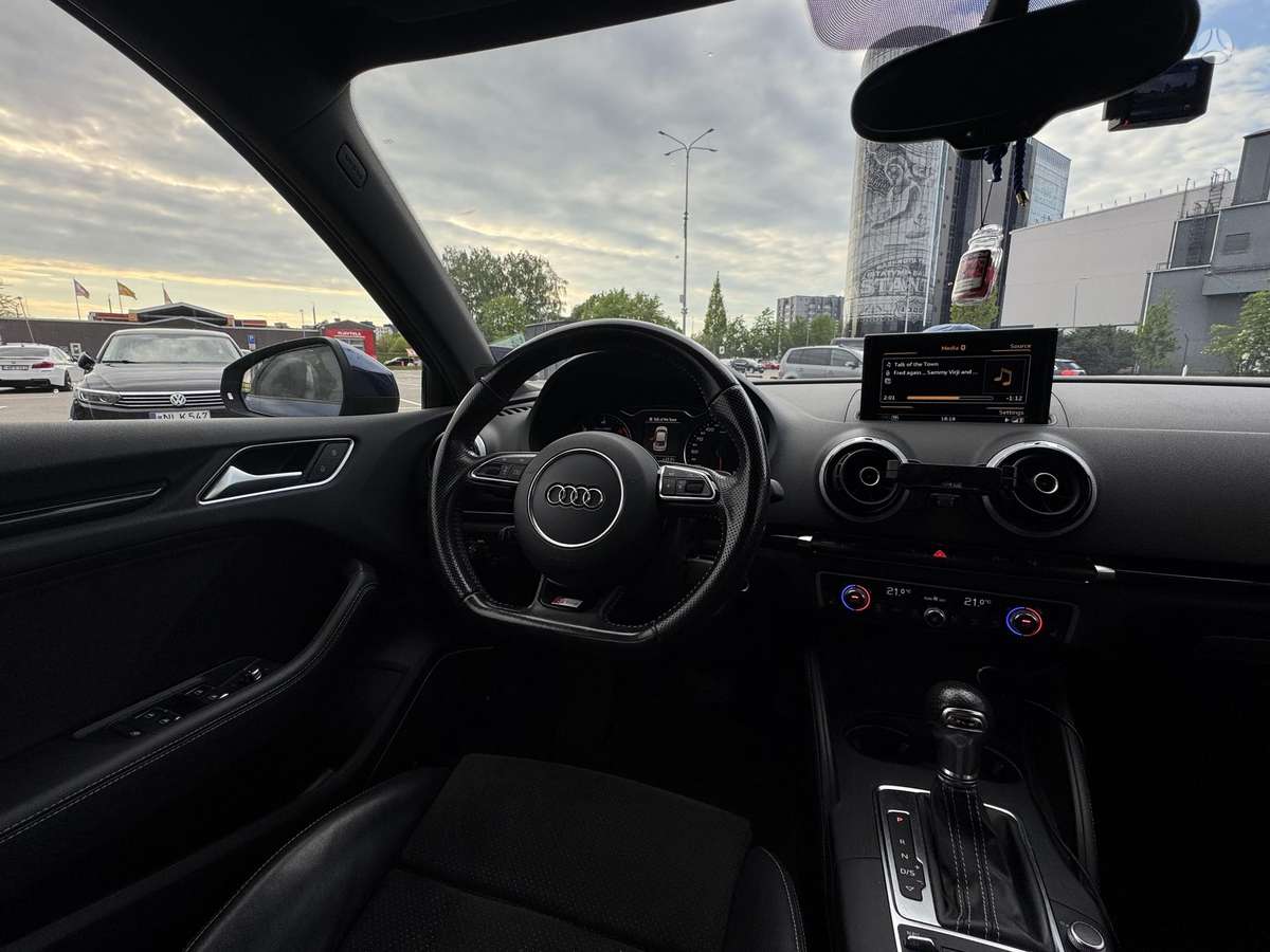Audi A3, 2.0 l., Седан