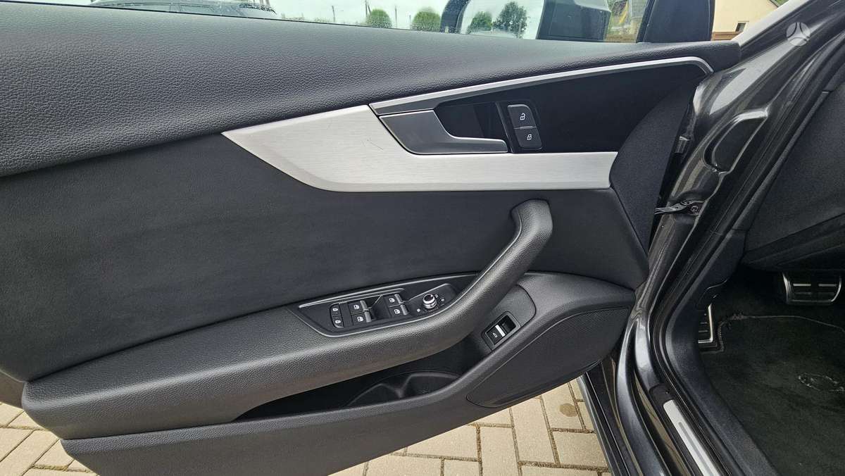 Audi A4, 2.0 l., Универсал