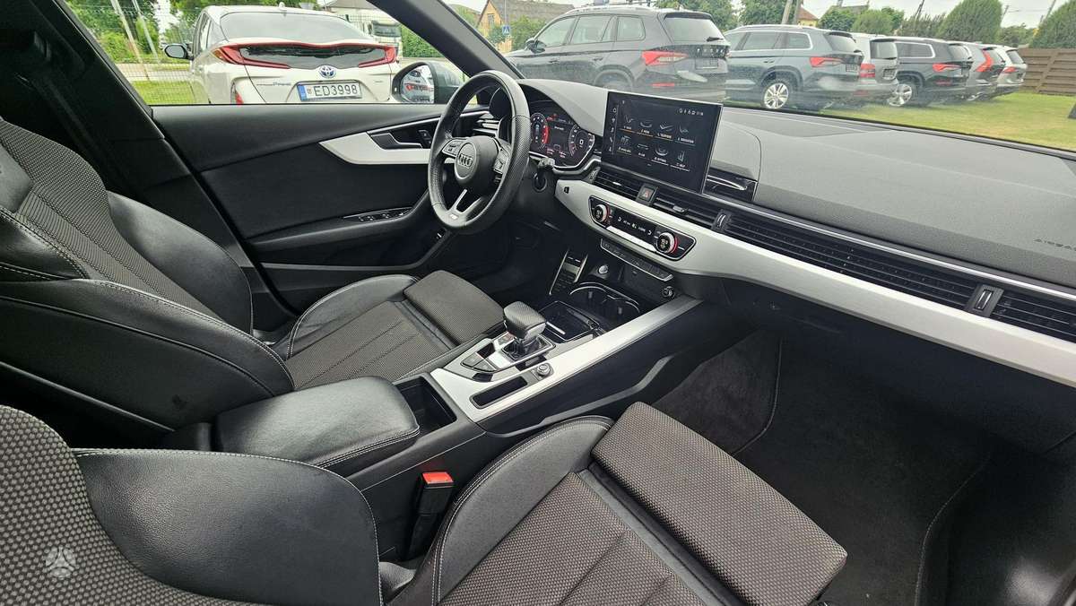 Audi A4, 2.0 l., Универсал