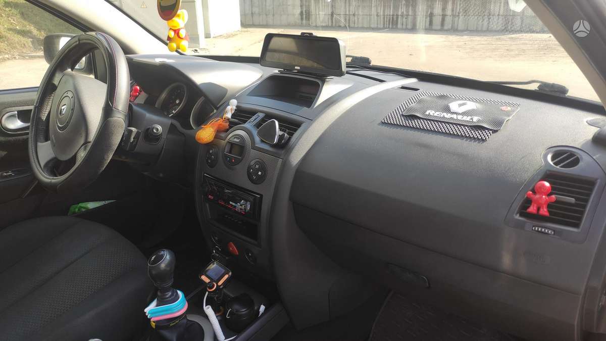Renault Megane, 1.9 l., Седан