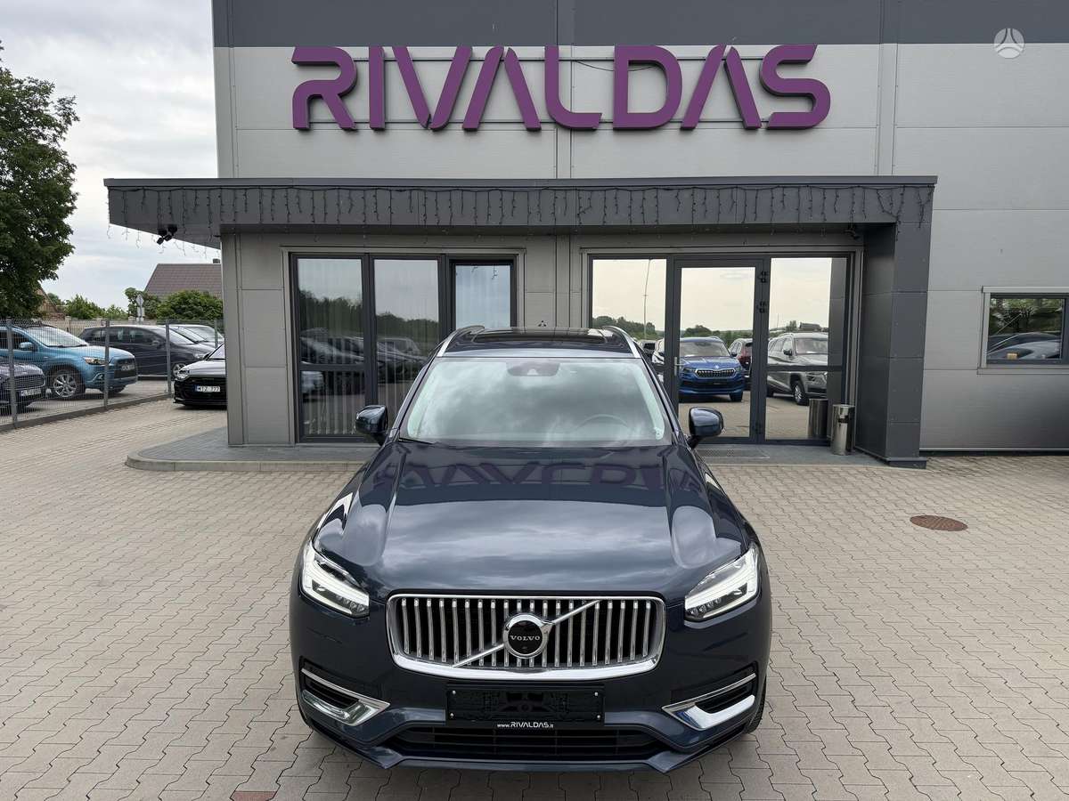 Volvo XC90 - 4