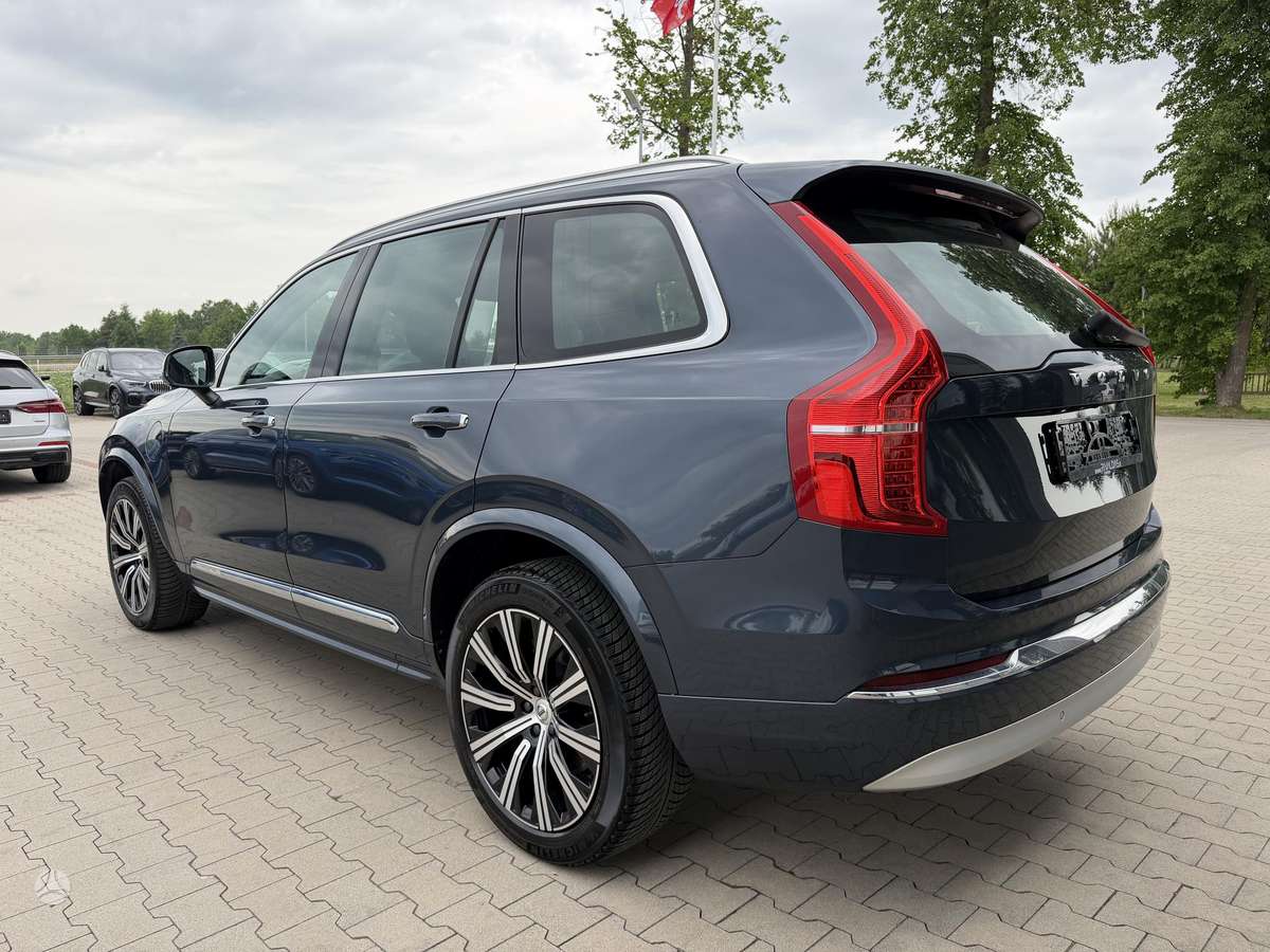 Volvo XC90 - 8